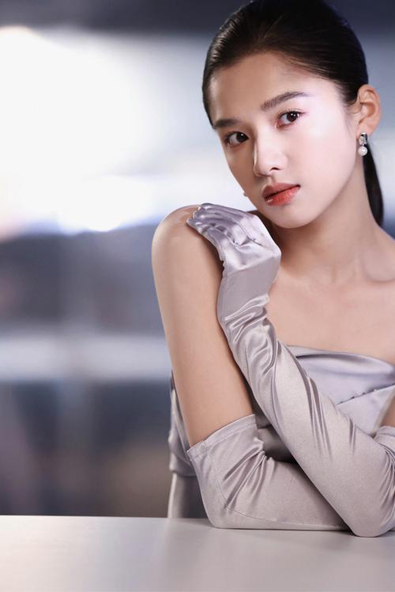 张婧仪