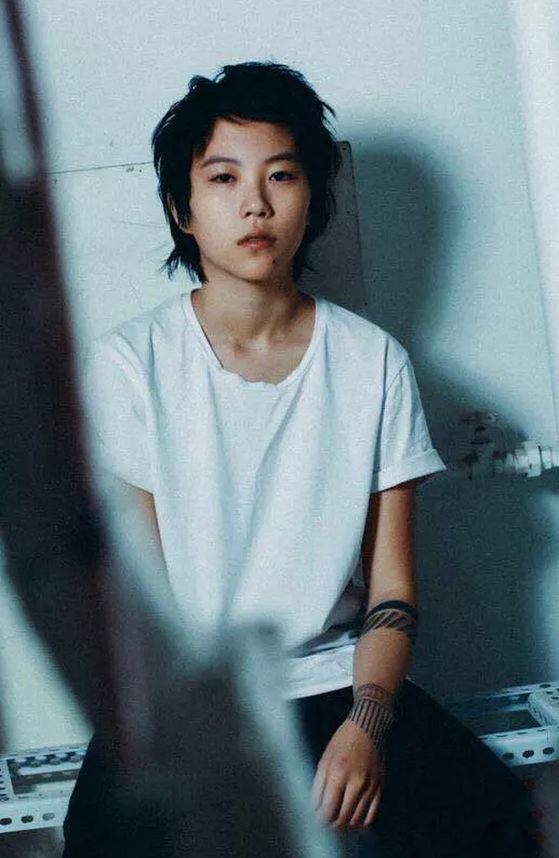窦靖童
